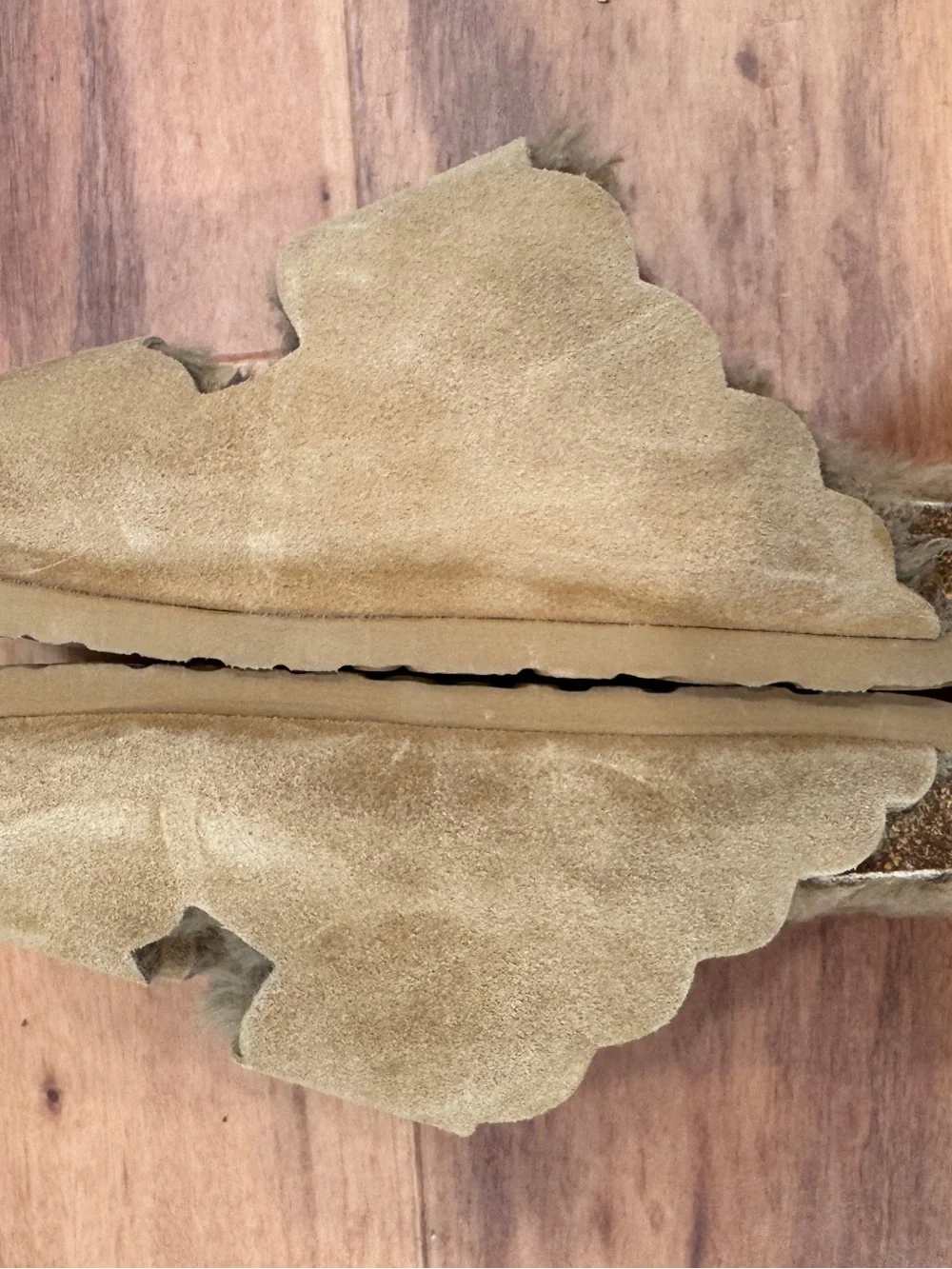 Genuins Scalloped Suede Faux Fur Lined Sandals - Size 37 (US 6.5)
